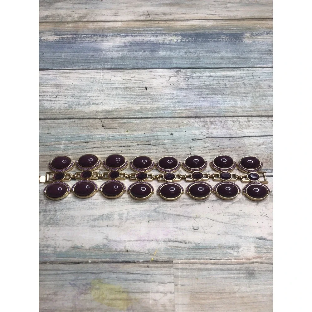 Banana Republic BR Purple Crystals and Gold Tone Links Bracelet 7.5